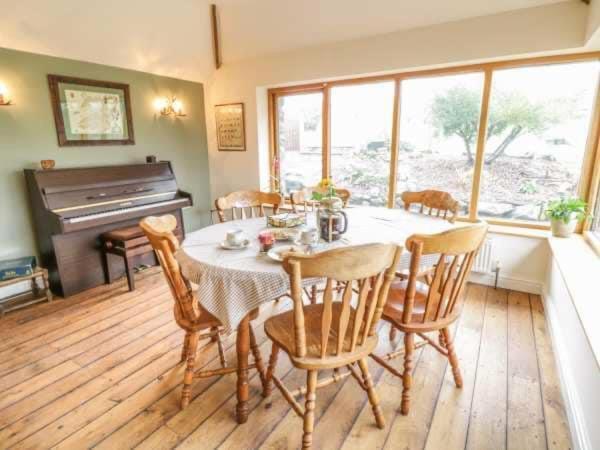 Bryn Y Bwyd Farm House Бармут Екстериор снимка